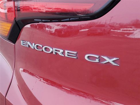 Used 2021 Buick Encore GX Preferred w/ Cold Weather Comfort Package image 7