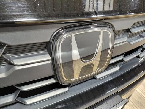 Used 2025 Honda Odyssey Sport-L image 16