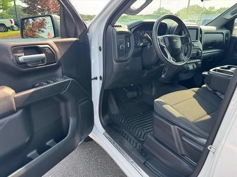 Used 2021 Chevrolet Silverado 1500 Custom w/ Safety Confidence Package RWD image 14