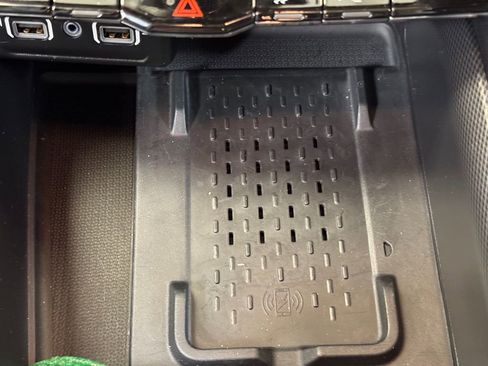 Used 2025 Dodge Durango SRT Hellcat w/ Black Package image 38