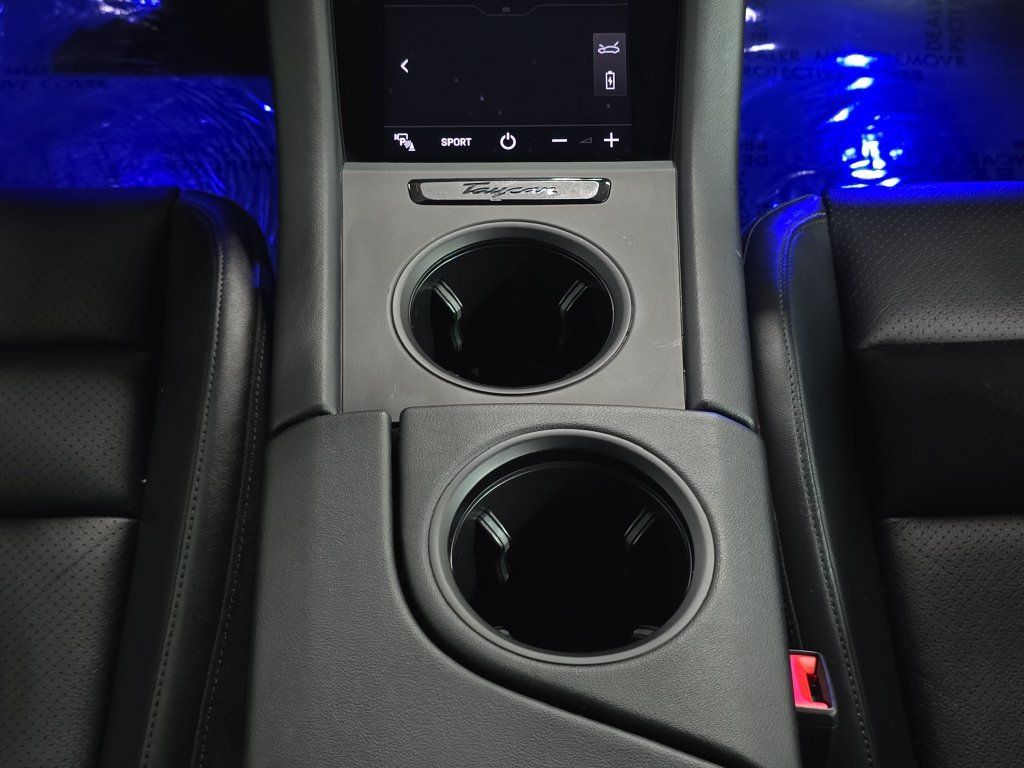 Used 2024 Porsche Taycan RWD image 20