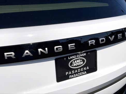 New 2026 Land Rover Range Rover SE AWD/4WD image 9