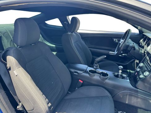 Used 2017 Ford Mustang GT w/ GT Performance Package RWD image 15