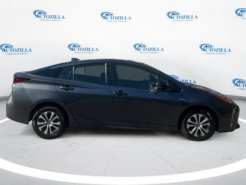 Used 2020 Toyota Prius LE w/ Carpet Mat Package AWD/4WD image 6
