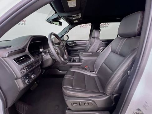 Used 2023 Chevrolet Tahoe RST AWD/4WD image 10