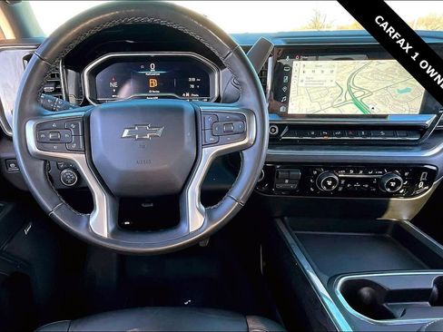 Used 2024 Chevrolet Silverado 3500 LTZ w/ LTZ Plus Package image 9