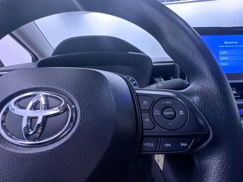 Used 2024 Toyota Corolla LE image 21