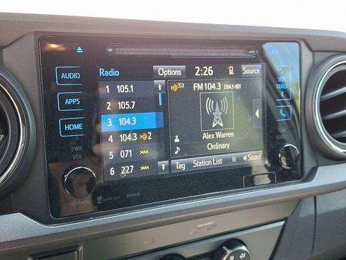 Used 2019 Toyota Tacoma TRD Off-Road RWD image 14