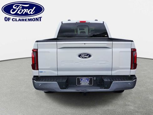 Used 2024 Ford F150 Lariat w/ Bed Utility Package AWD/4WD image 17