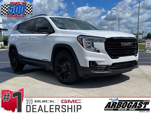 Used 2023 GMC Terrain SLT w/ Elevation Edition FWD image 1