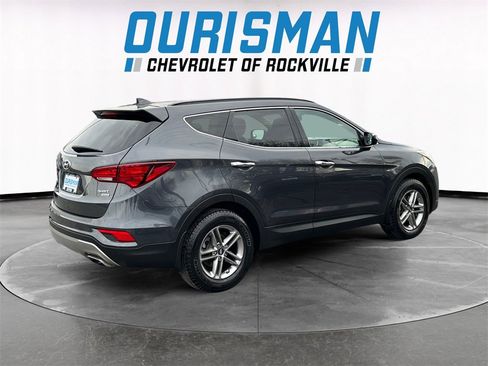 Used 2017 Hyundai Santa Fe Sport image 6