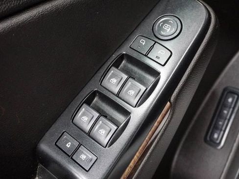 Used 2020 Chevrolet Tahoe LT RWD image 7
