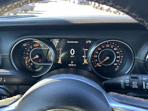 Used 2023 Jeep Wrangler Unlimited Sahara image 15