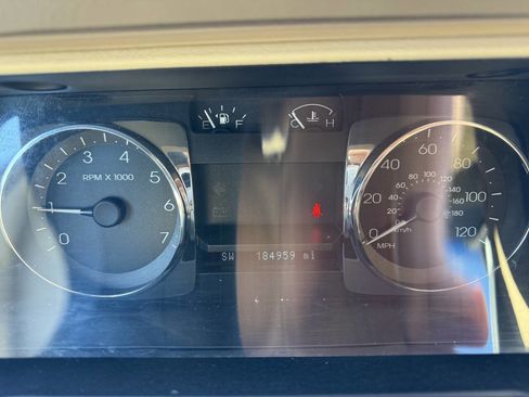 Used 2006 Lincoln Zephyr image 20