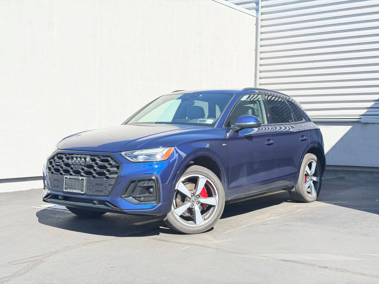 Used 2024 Audi Q5 2.0T Premium Plus AWD/4WD image 1