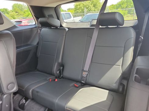 Used 2020 Chevrolet Traverse Premier w/ LPO, Floor Liner Package AWD/4WD image 35