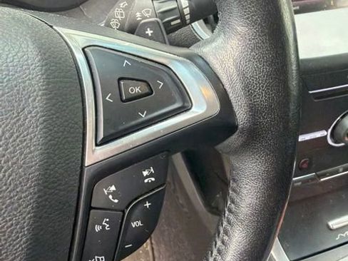 Used 2015 Ford Edge Titanium w/ Equipment Group 301A FWD image 22