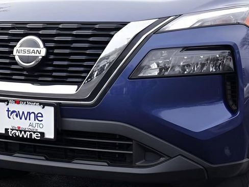 Used 2021 Nissan Rogue S AWD/4WD image 10