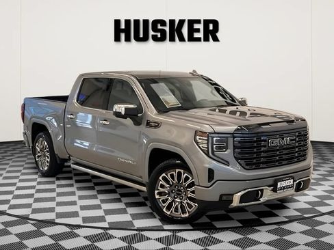 Used 2024 GMC Sierra 1500 Denali Ultimate AWD/4WD image 1