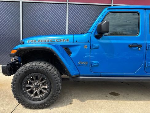 Used 2023 Jeep Wrangler Unlimited Rubicon 392 w/ Trailer Tow Package AWD/4WD image 17