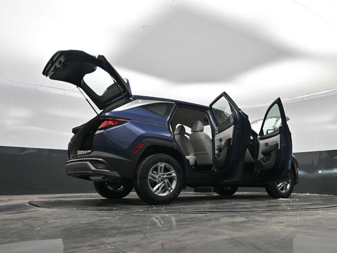 New 2026 Hyundai Tucson SE image 43