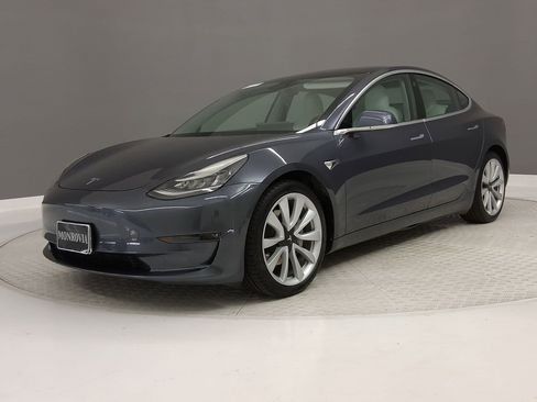 Used 2020 Tesla Model 3 Long Range image 35