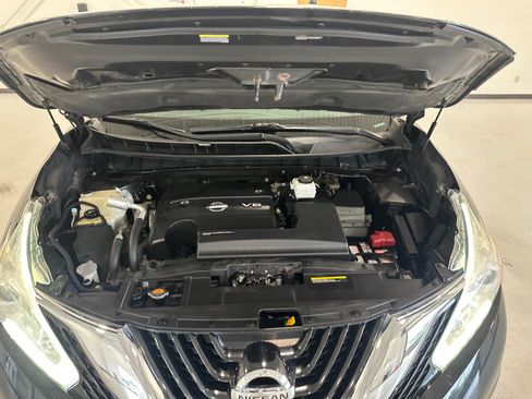 Used 2017 Nissan Murano SL w/ SL Technology Package AWD/4WD image 32