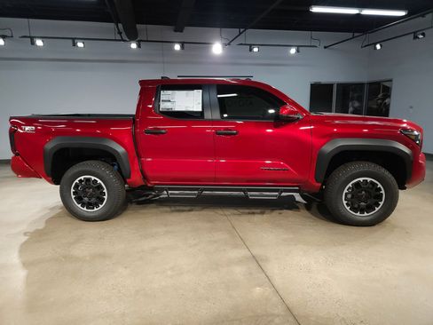 New 2026 Toyota Tacoma TRD Off-Road AWD/4WD image 8