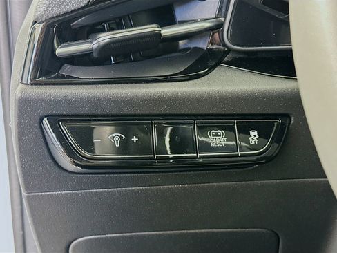 Used 2023 Kia Niro EX FWD image 10