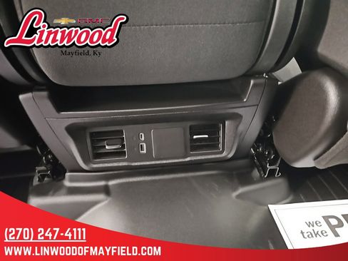 Used 2025 Chevrolet Silverado 2500 Custom w/ Custom Convenience Package image 15