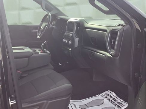 Used 2020 GMC Sierra 1500 SLE w/ SLE Value Package image 14