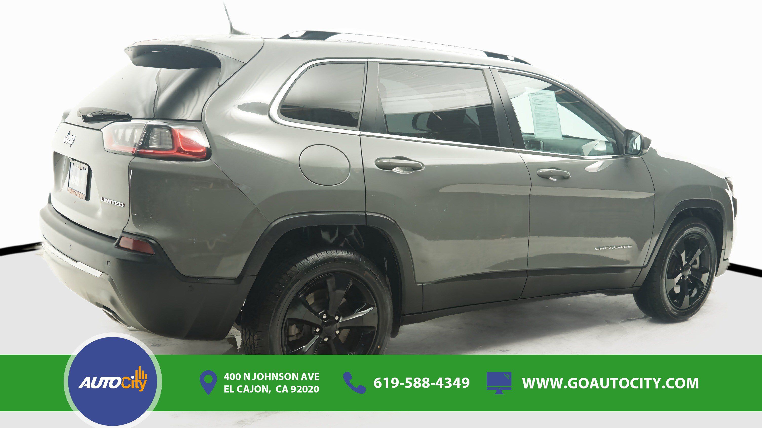Used 2021 Jeep Cherokee Limited w/ Elite Package FWD image 6