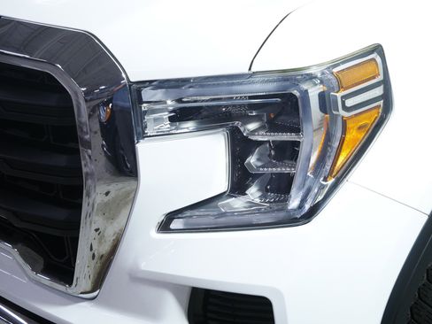 Used 2021 GMC Sierra 1500 4x4 Double Cab w/ Sierra Value Package image 16