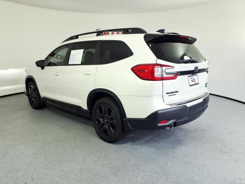 Certified 2025 Subaru Ascent Bronze Edition AWD/4WD image 8