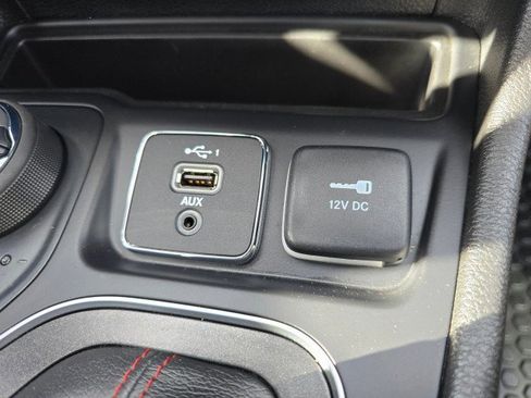 Used 2021 Jeep Cherokee Trailhawk w/ Sun, Sound & Nav Group image 34