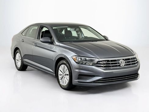 Used 2019 Volkswagen Jetta S w/ Driver Assistance Package FWD image 7