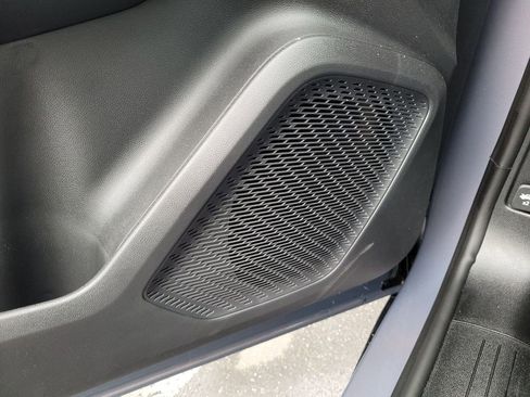 New 2026 Chevrolet Equinox EV LT image 23