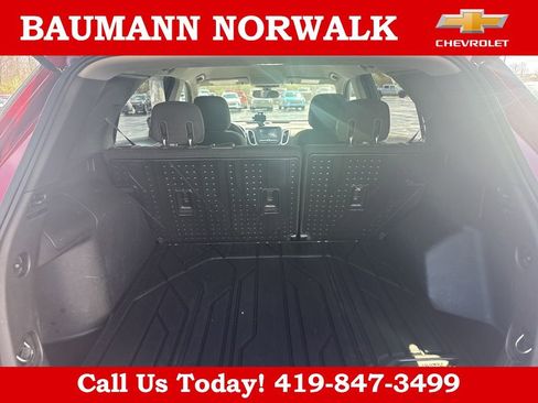 Used 2018 Chevrolet Equinox LT FWD image 34