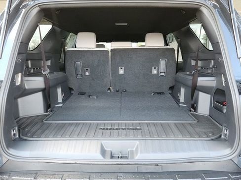 New 2026 Toyota 4Runner SR5 image 25