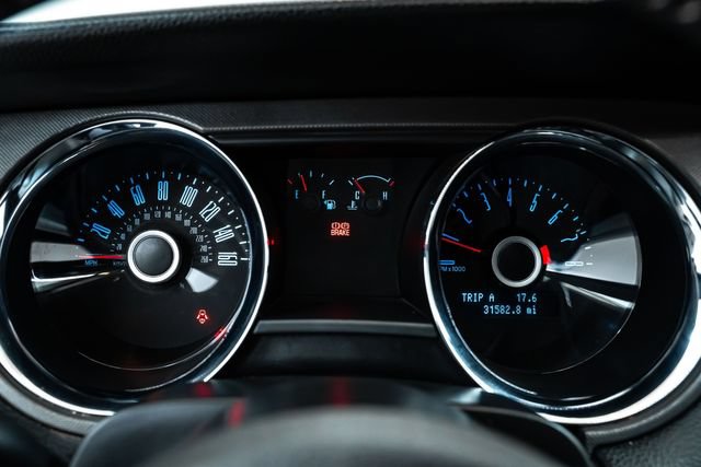 Used 2014 Ford Mustang GT RWD image 26