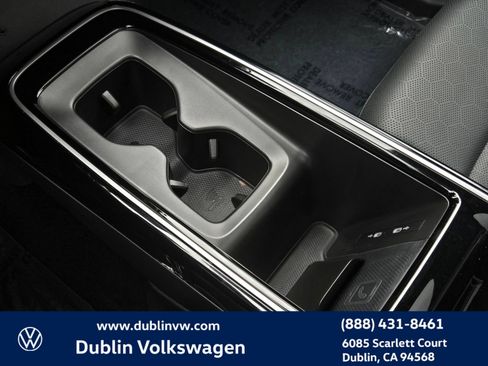 Used 2023 Volkswagen ID.4 Pro S RWD image 18