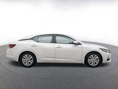 Used 2025 Nissan Sentra S FWD image 10