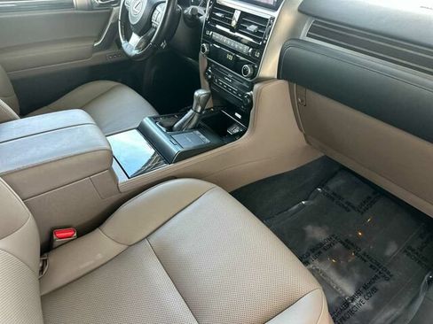 Used 2023 Lexus GX 460 Premium w/ Premium Package AWD/4WD image 19