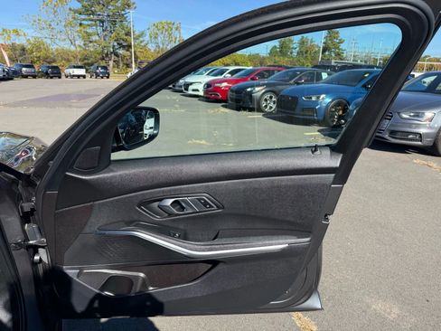 Used 2021 BMW 330i xDrive Sedan image 22