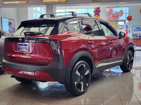 New 2025 Nissan Kicks SR w/ Interior Electronics Package image 2