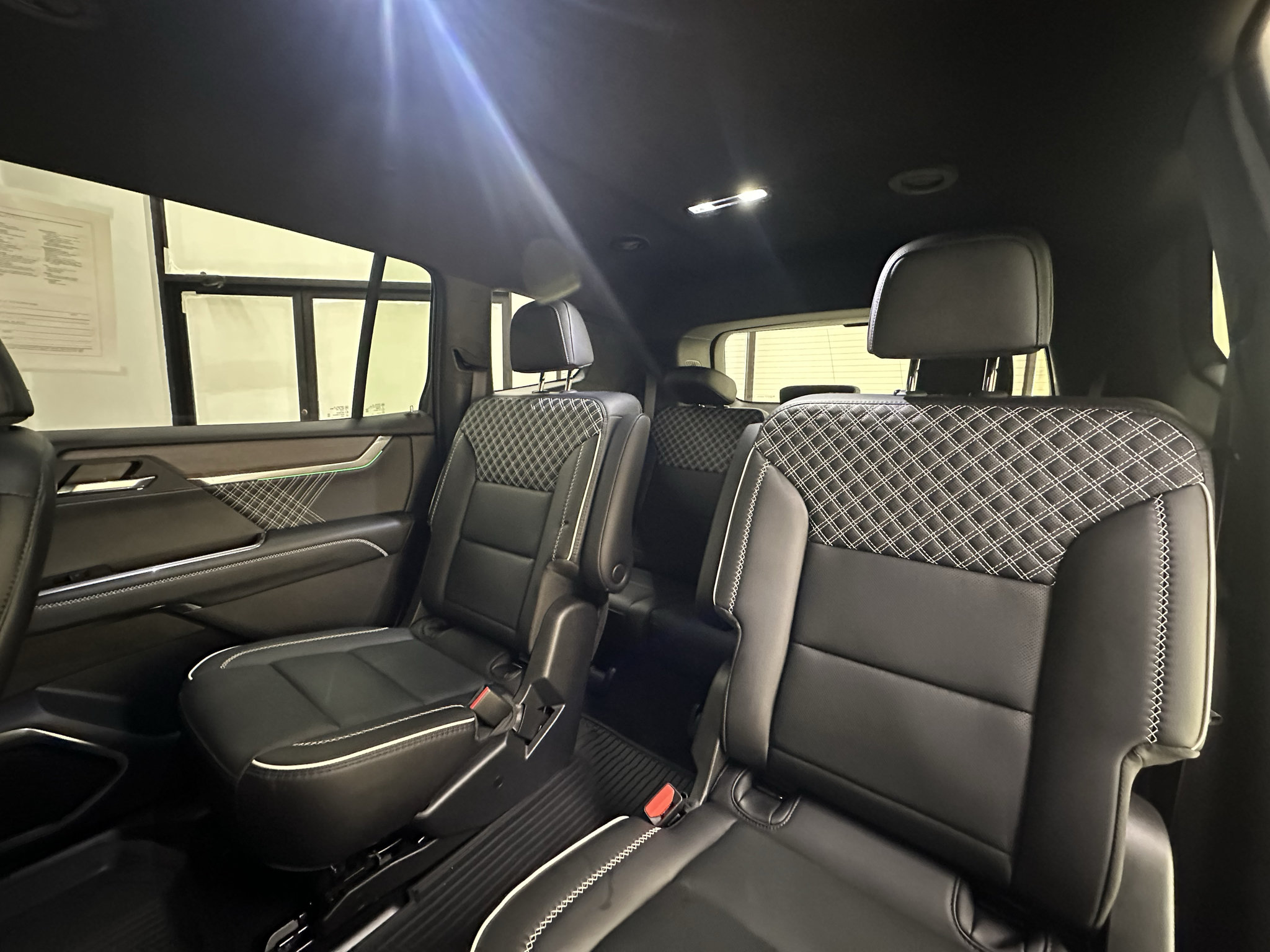 Used 2026 GMC Acadia Denali w/ Super Cruise Package AWD/4WD image 15