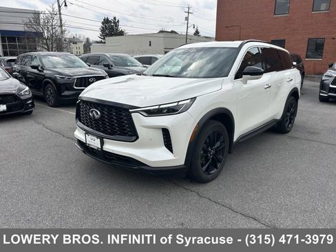Certified 2025 INFINITI QX60 Luxe w/ Black Edition image 1