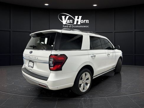 Used 2024 Ford Expedition Platinum AWD/4WD image 7