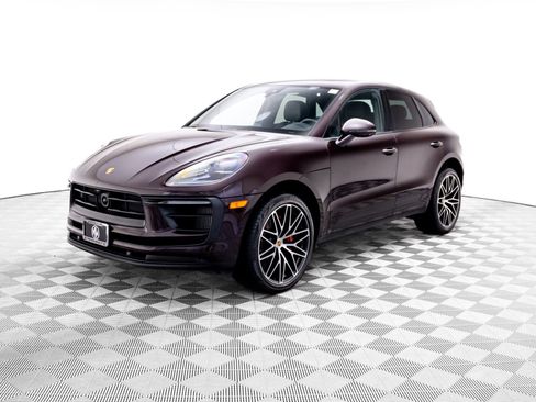 Used 2023 Porsche Macan S AWD/4WD image 1