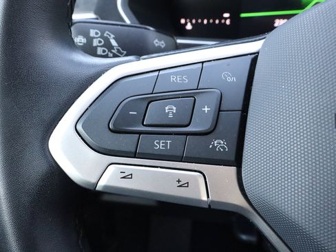 Used 2024 Volkswagen Tiguan Wolfsburg Edition image 28